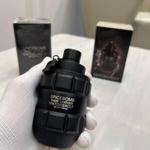 Viktor & Rolf Spicebomb Dark Leather